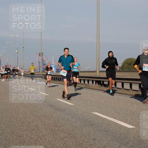 03.10.2025 - Köhlbrandbrückenlauf Fabian Wolf http://msf.ph/oto/9032218 03.10.2025 09:46:24 Position 3 1133 meine-sportfotos.de