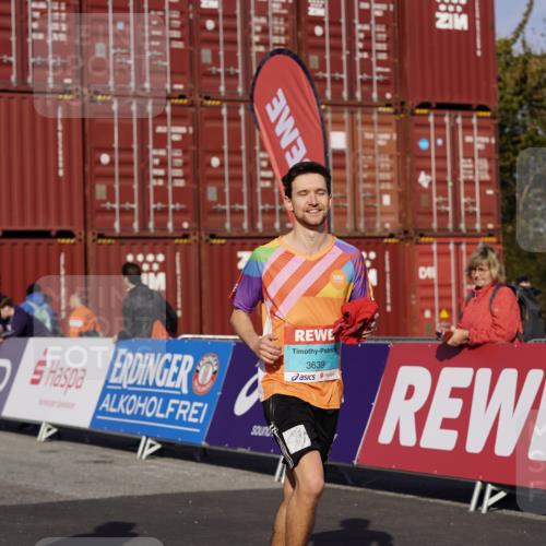03.10.2025 - Köhlbrandbrückenlauf Michael Burmester http://msf.ph/oto/9032285 03.10.2025 10:39:11 Ziel 2014, 3286, 3637, 3639 meine-sportfotos.de
