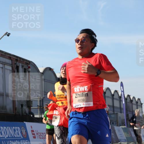 03.10.2025 - Köhlbrandbrückenlauf Luisa Fischer http://msf.ph/oto/9032304 03.10.2025 13:07:56 Ziel 4159, 4184, 4310, 4382, 4395, 4639, 5959, 5993, 6022, 6120, 6163, 6244, 6285, 6348, 6384, 6409, 6651, 6696, 6821 meine-sportfotos.de