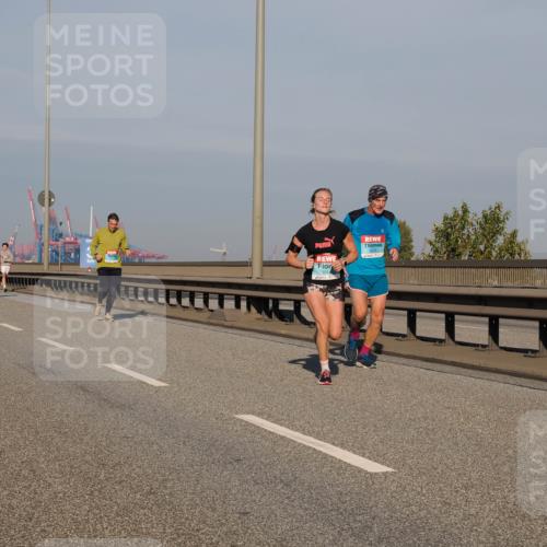 03.10.2025 - Köhlbrandbrückenlauf Fabian Wolf http://msf.ph/oto/9032306 03.10.2025 09:46:29 Position 3 1018 meine-sportfotos.de