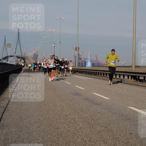 03.10.2025 - Köhlbrandbrückenlauf Fabian Wolf http://msf.ph/oto/9032323 03.10.2025 09:46:31 Position 3  meine-sportfotos.de