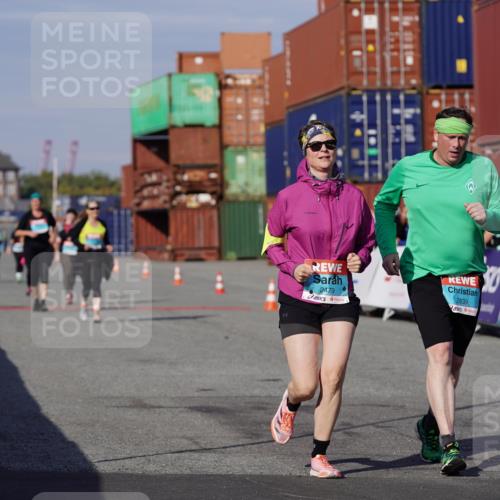 03.10.2025 - Köhlbrandbrückenlauf Michael Burmester http://msf.ph/oto/9032469 03.10.2025 10:39:49 Ziel 2288, 2479, 2839, 3456 meine-sportfotos.de