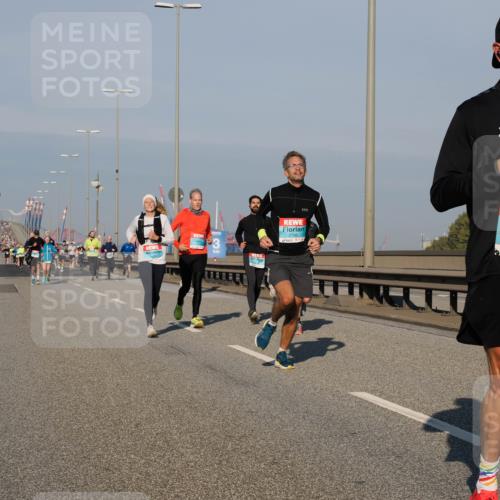 03.10.2025 - Köhlbrandbrückenlauf Fabian Wolf http://msf.ph/oto/9032476 03.10.2025 09:46:38 Position 3 2796, 3378 meine-sportfotos.de