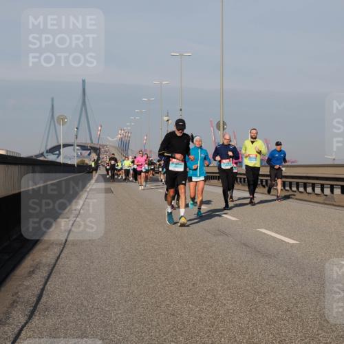 03.10.2025 - Köhlbrandbrückenlauf Fabian Wolf http://msf.ph/oto/9032663 03.10.2025 09:46:47 Position 3  meine-sportfotos.de
