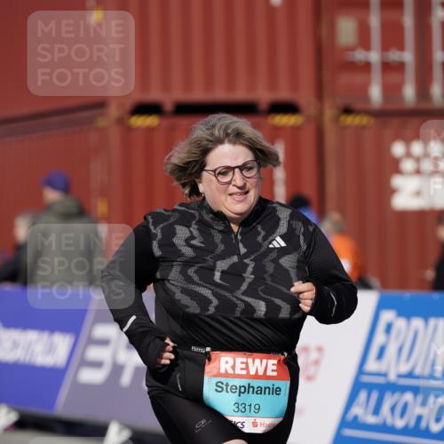 03.10.2025 - Köhlbrandbrückenlauf Michael Burmester http://msf.ph/oto/9032845 03.10.2025 10:40:34 Ziel 3319 meine-sportfotos.de