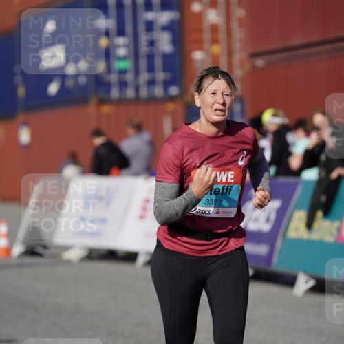 03.10.2025 - Köhlbrandbrückenlauf Michael Burmester http://msf.ph/oto/9032873 03.10.2025 10:40:46 Ziel 2223, 2260, 3377 meine-sportfotos.de