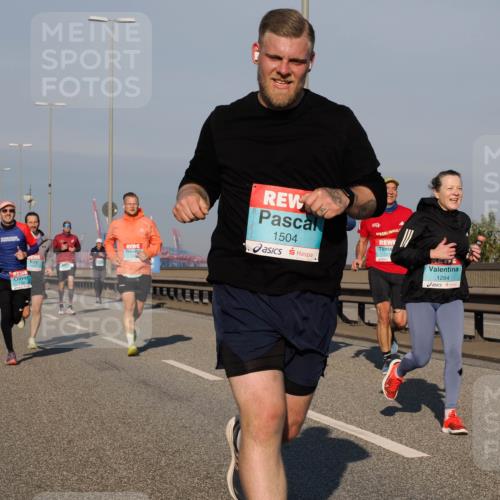 03.10.2025 - Köhlbrandbrückenlauf Fabian Wolf http://msf.ph/oto/9033244 03.10.2025 09:47:18 Position 3 1504, 121, 1284 meine-sportfotos.de