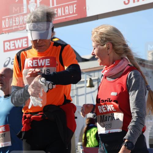 03.10.2025 - Köhlbrandbrückenlauf Luisa Fischer http://msf.ph/oto/9033307 03.10.2025 13:10:48 Ziel 4081, 4352, 4401, 4412, 4488, 4514, 5410, 5753, 5791, 6269, 6273, 6274 meine-sportfotos.de