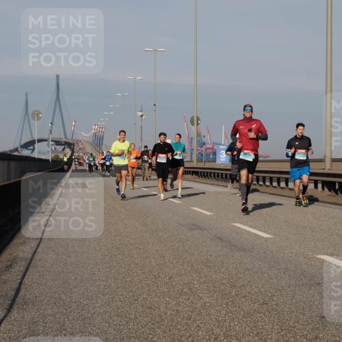 03.10.2025 - Köhlbrandbrückenlauf Fabian Wolf http://msf.ph/oto/9033315 03.10.2025 09:47:22 Position 3 3 meine-sportfotos.de