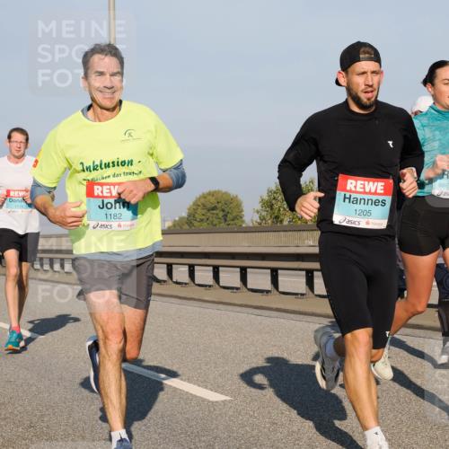 03.10.2025 - Köhlbrandbrückenlauf Fabian Wolf http://msf.ph/oto/9033454 03.10.2025 09:47:29 Position 3 1176, 1182, 1205, 1280 meine-sportfotos.de