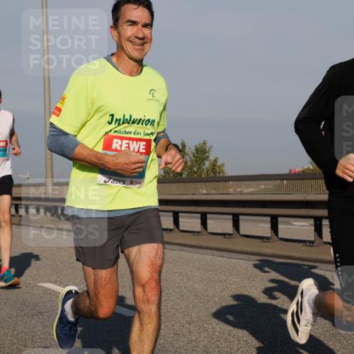 03.10.2025 - Köhlbrandbrückenlauf Fabian Wolf http://msf.ph/oto/9033463 03.10.2025 09:47:29 Position 3 1176, 1205 meine-sportfotos.de