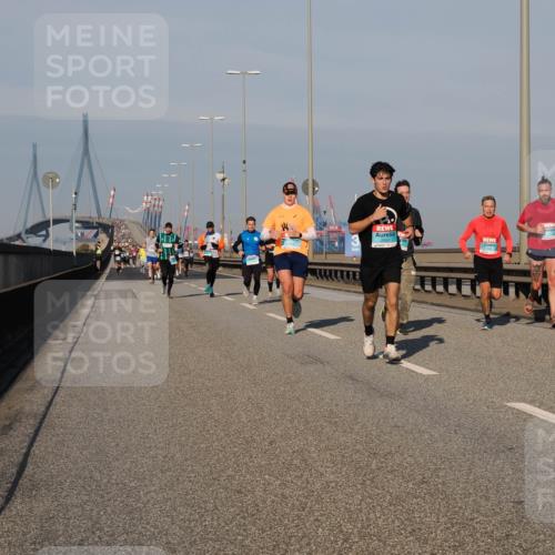 03.10.2025 - Köhlbrandbrückenlauf Fabian Wolf http://msf.ph/oto/9033562 03.10.2025 09:47:33 Position 3  meine-sportfotos.de