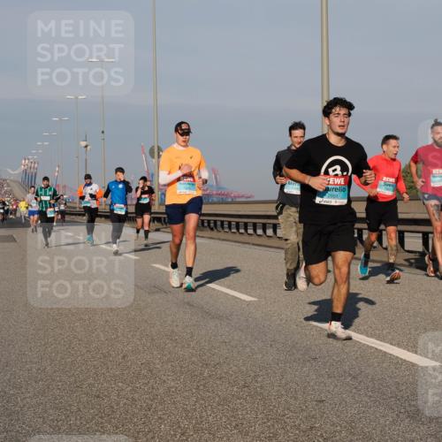 03.10.2025 - Köhlbrandbrückenlauf Fabian Wolf http://msf.ph/oto/9033600 03.10.2025 09:47:35 Position 3 1474, 1144, 2901, 1273 meine-sportfotos.de