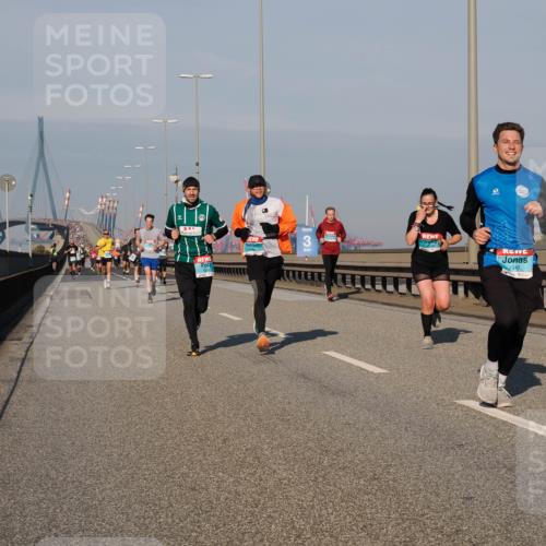 03.10.2025 - Köhlbrandbrückenlauf Fabian Wolf http://msf.ph/oto/9033684 03.10.2025 09:47:40 Position 3 2947 meine-sportfotos.de