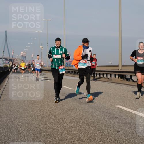 03.10.2025 - Köhlbrandbrückenlauf Fabian Wolf http://msf.ph/oto/9033704 03.10.2025 09:47:41 Position 3 3164, 3316 meine-sportfotos.de
