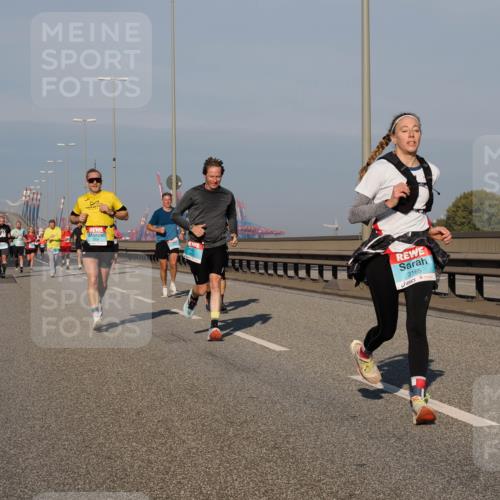 03.10.2025 - Köhlbrandbrückenlauf Fabian Wolf http://msf.ph/oto/9033820 03.10.2025 09:47:50 Position 3 3165 meine-sportfotos.de