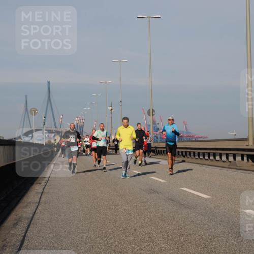 03.10.2025 - Köhlbrandbrückenlauf Fabian Wolf http://msf.ph/oto/9033889 03.10.2025 09:47:57 Position 3  meine-sportfotos.de