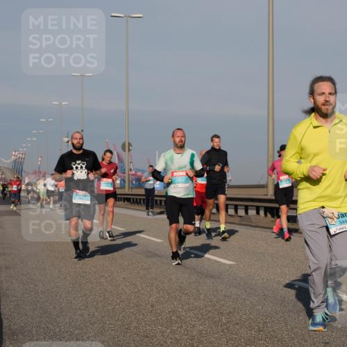 03.10.2025 - Köhlbrandbrückenlauf Fabian Wolf http://msf.ph/oto/9033928 03.10.2025 09:48:01 Position 3 3444 meine-sportfotos.de