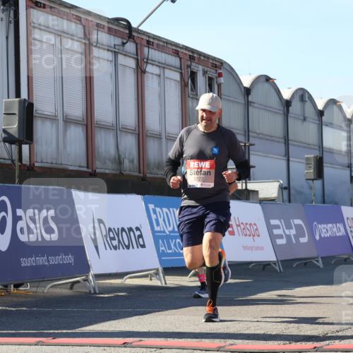 03.10.2025 - Köhlbrandbrückenlauf Luisa Fischer http://msf.ph/oto/9034165 03.10.2025 13:14:02 Ziel 4188, 4306, 4522, 4612, 4785, 4868, 5078, 5700, 5727, 6125, 6227, 6228, 6318, 6604, 6766 meine-sportfotos.de