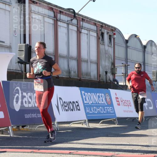 03.10.2025 - Köhlbrandbrückenlauf Luisa Fischer http://msf.ph/oto/9034224 03.10.2025 13:14:13 Ziel 4313, 4437, 4569, 4641, 4728, 4776, 4785, 4809, 4888, 5282, 5727, 6318, 6327, 6418, 6735 meine-sportfotos.de