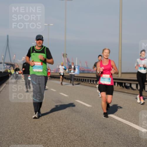 03.10.2025 - Köhlbrandbrückenlauf Fabian Wolf http://msf.ph/oto/9034228 03.10.2025 09:48:25 Position 3  meine-sportfotos.de