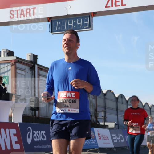 03.10.2025 - Köhlbrandbrückenlauf Luisa Fischer http://msf.ph/oto/9034291 03.10.2025 13:14:42 Ziel 4202, 4259, 4424, 4509, 4533, 4684, 4692, 4788, 4869, 5249, 5682, 5686, 5711, 6316, 6344, 6448, 6849 meine-sportfotos.de