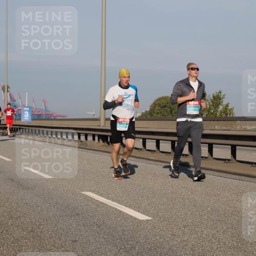 03.10.2025 - Köhlbrandbrückenlauf Fabian Wolf http://msf.ph/oto/9034316 03.10.2025 09:48:31 Position 3 41, 3, 1116, 1334 meine-sportfotos.de