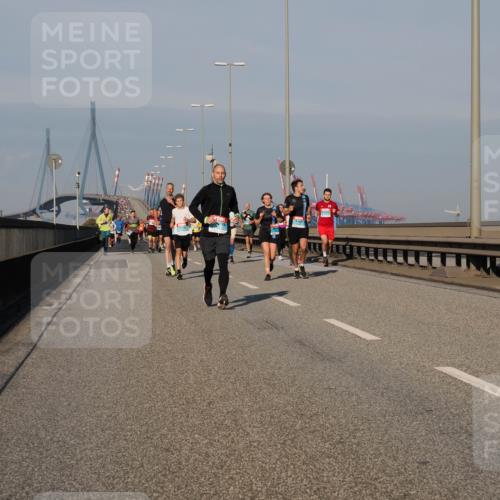 03.10.2025 - Köhlbrandbrückenlauf Fabian Wolf http://msf.ph/oto/9034341 03.10.2025 09:48:33 Position 3  meine-sportfotos.de