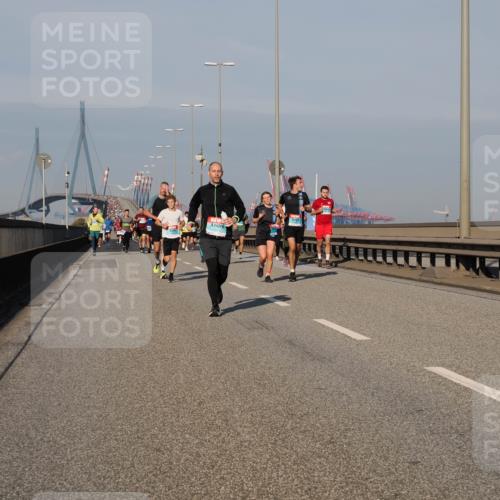 03.10.2025 - Köhlbrandbrückenlauf Fabian Wolf http://msf.ph/oto/9034347 03.10.2025 09:48:34 Position 3  meine-sportfotos.de