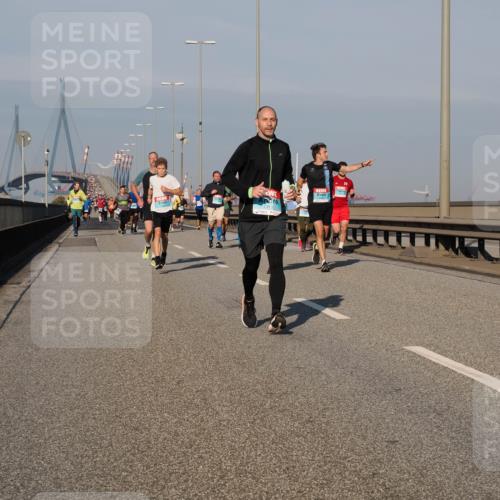 03.10.2025 - Köhlbrandbrückenlauf Fabian Wolf http://msf.ph/oto/9034373 03.10.2025 09:48:35 Position 3  meine-sportfotos.de