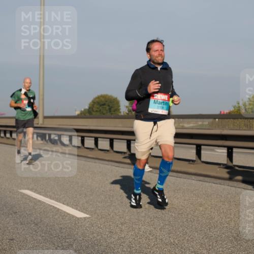 03.10.2025 - Köhlbrandbrückenlauf Fabian Wolf http://msf.ph/oto/9034484 03.10.2025 09:48:44 Position 3 3708 meine-sportfotos.de