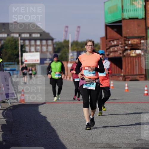 03.10.2025 - Köhlbrandbrückenlauf Michael Burmester http://msf.ph/oto/9034488 03.10.2025 10:44:17 Ziel 2306, 2620 meine-sportfotos.de