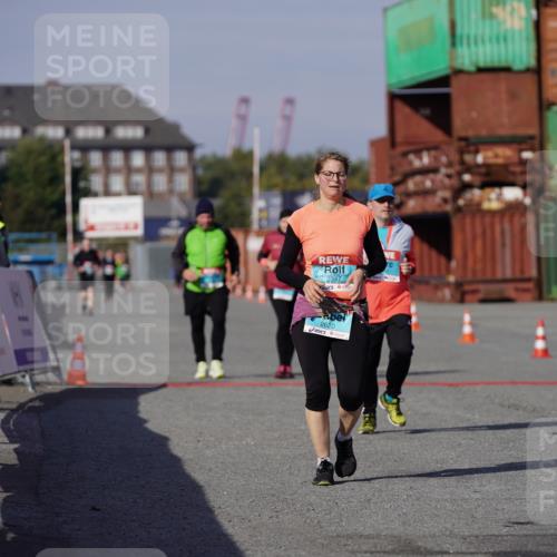 03.10.2025 - Köhlbrandbrückenlauf Michael Burmester http://msf.ph/oto/9034494 03.10.2025 10:44:17 Ziel 2306, 2620 meine-sportfotos.de