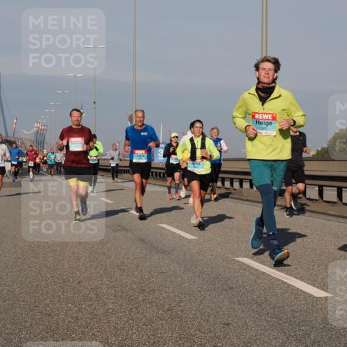 03.10.2025 - Köhlbrandbrückenlauf Fabian Wolf http://msf.ph/oto/9034554 03.10.2025 09:48:48 Position 3 1560, 1311 meine-sportfotos.de