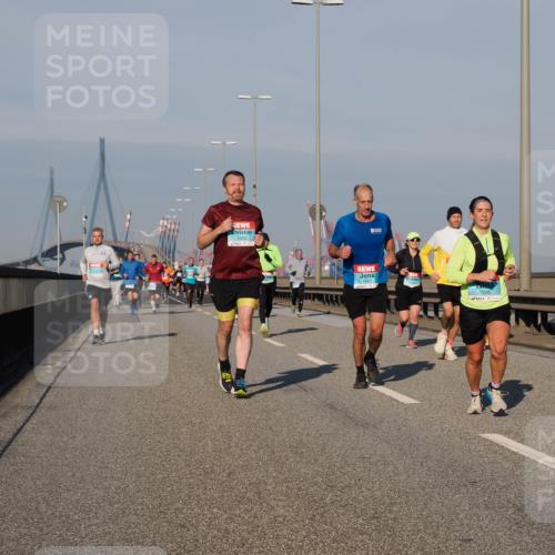 03.10.2025 - Köhlbrandbrückenlauf Fabian Wolf http://msf.ph/oto/9034565 03.10.2025 09:48:49 Position 3 1309, 1543, 1836 meine-sportfotos.de