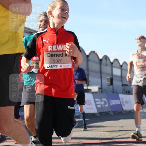 03.10.2025 - Köhlbrandbrückenlauf Luisa Fischer http://msf.ph/oto/9034606 03.10.2025 13:15:59 Ziel 4374, 4423, 4495, 4548, 4644, 4677, 4805, 4833, 5022, 5023, 5217, 5867, 5868, 5879, 6270, 6271, 6301, 6445, 6507, 6712 meine-sportfotos.de