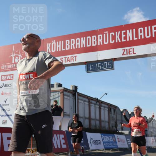 03.10.2025 - Köhlbrandbrückenlauf Luisa Fischer http://msf.ph/oto/9034618 03.10.2025 13:16:04 Ziel 4311, 4374, 4423, 4495, 4548, 4644, 4677, 4805, 4833, 5022, 5023, 5217, 5336, 5867, 5868, 6270, 6271, 6507, 6712 meine-sportfotos.de
