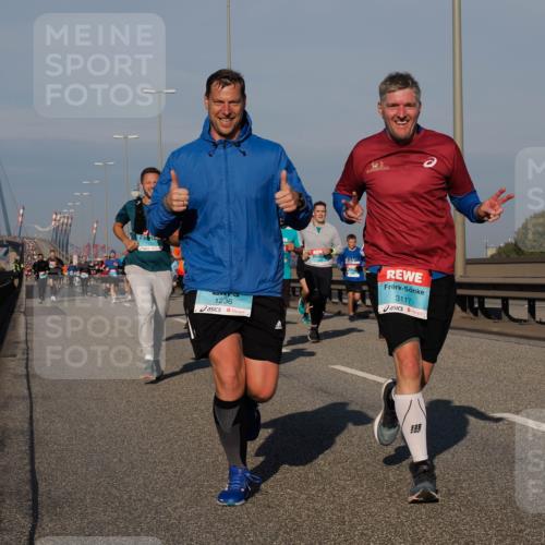 03.10.2025 - Köhlbrandbrückenlauf Fabian Wolf http://msf.ph/oto/9034706 03.10.2025 09:49:02 Position 3 1236, 3117 meine-sportfotos.de