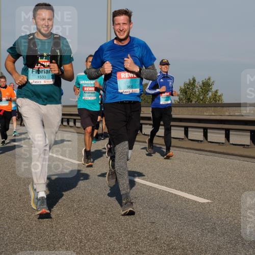 03.10.2025 - Köhlbrandbrückenlauf Fabian Wolf http://msf.ph/oto/9034737 03.10.2025 09:49:05 Position 3 1457, 1533, 1141, 3830 meine-sportfotos.de