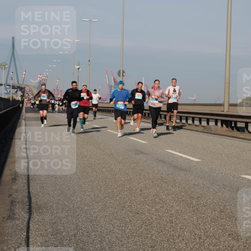 03.10.2025 - Köhlbrandbrückenlauf Fabian Wolf http://msf.ph/oto/9034832 03.10.2025 09:49:12 Position 3  meine-sportfotos.de