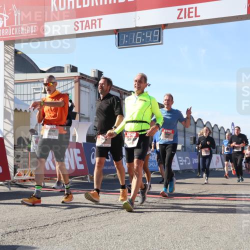 03.10.2025 - Köhlbrandbrückenlauf Luisa Fischer http://msf.ph/oto/9034841 03.10.2025 13:16:48 Ziel 4168, 4235, 4330, 4356, 4431, 4551, 4605, 4813, 5028, 5053, 5099, 5166, 5385, 5386, 5453, 5467, 6286, 6299, 6340, 6343, 6620, 6697, 6746, 6785 meine-sportfotos.de