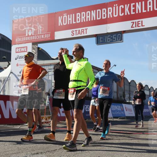 03.10.2025 - Köhlbrandbrückenlauf Luisa Fischer http://msf.ph/oto/9034845 03.10.2025 13:16:49 Ziel 4168, 4330, 4356, 4431, 4551, 4605, 4813, 5028, 5053, 5099, 5166, 5302, 5385, 5386, 5453, 5467, 6286, 6299, 6340, 6343, 6620, 6658, 6697, 6746, 6785 meine-sportfotos.de