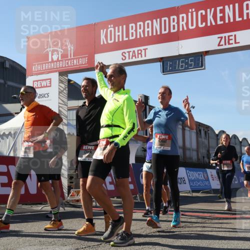03.10.2025 - Köhlbrandbrückenlauf Luisa Fischer http://msf.ph/oto/9034848 03.10.2025 13:16:49 Ziel 4168, 4330, 4356, 4431, 4551, 4605, 4813, 5028, 5053, 5099, 5166, 5302, 5385, 5386, 5453, 5467, 6286, 6299, 6340, 6343, 6620, 6658, 6697, 6746, 6785 meine-sportfotos.de