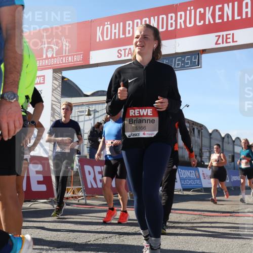 03.10.2025 - Köhlbrandbrückenlauf Luisa Fischer http://msf.ph/oto/9034865 03.10.2025 13:16:52 Ziel 4168, 4330, 4356, 4359, 4431, 4551, 4605, 4813, 5028, 5053, 5099, 5166, 5302, 5385, 5386, 5453, 5467, 5840, 6286, 6299, 6340, 6343, 6474, 6620, 6658, 6697, 6746, 6785 meine-sportfotos.de