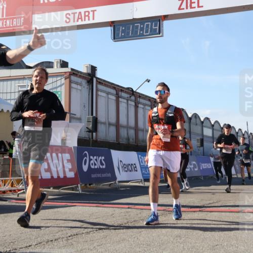 03.10.2025 - Köhlbrandbrückenlauf Luisa Fischer http://msf.ph/oto/9034894 03.10.2025 13:17:03 Ziel 4168, 4242, 4331, 4359, 4361, 4605, 4861, 4978, 4982, 5033, 5073, 5087, 5090, 5100, 5302, 5453, 5467, 5479, 5840, 6474, 6623, 6626, 6658 meine-sportfotos.de