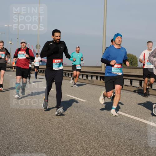 03.10.2025 - Köhlbrandbrückenlauf Fabian Wolf http://msf.ph/oto/9034900 03.10.2025 09:49:16 Position 3 1931, 2798, 1864 meine-sportfotos.de