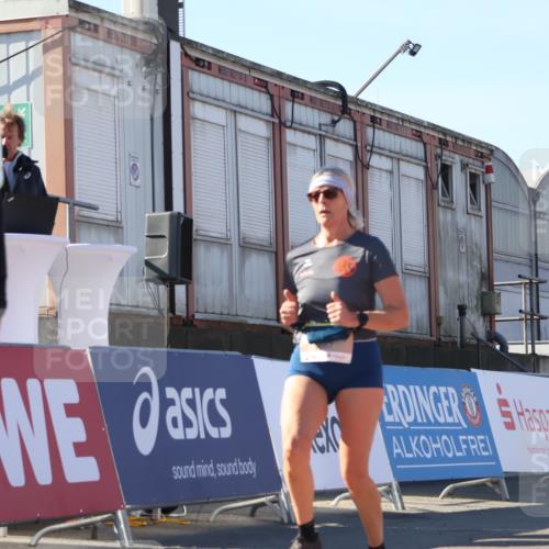 03.10.2025 - Köhlbrandbrückenlauf Luisa Fischer http://msf.ph/oto/9034916 03.10.2025 13:17:09 Ziel 4242, 4331, 4361, 4861, 4978, 4982, 5033, 5073, 5087, 5090, 5100, 5429, 5479, 5544, 5667, 6431, 6623, 6626 meine-sportfotos.de