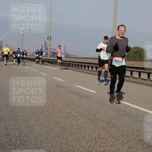03.10.2025 - Köhlbrandbrückenlauf Fabian Wolf http://msf.ph/oto/9034969 03.10.2025 09:49:21 Position 3 1308 meine-sportfotos.de