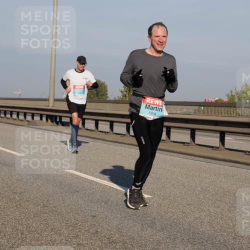 03.10.2025 - Köhlbrandbrückenlauf Fabian Wolf http://msf.ph/oto/9034984 03.10.2025 09:49:22 Position 3 3791, 1308 meine-sportfotos.de