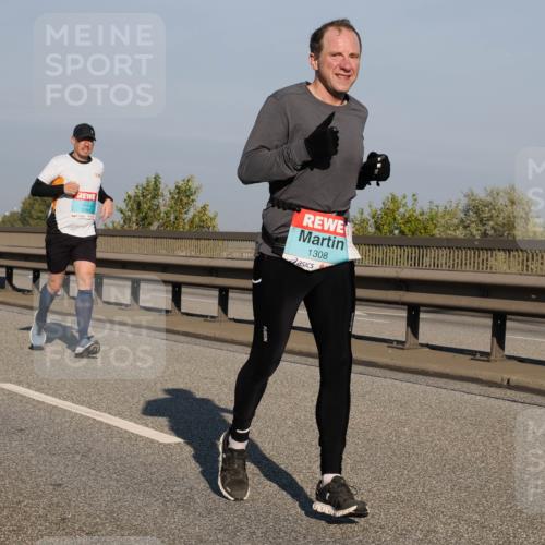 03.10.2025 - Köhlbrandbrückenlauf Fabian Wolf http://msf.ph/oto/9034992 03.10.2025 09:49:22 Position 3 3791, 1308 meine-sportfotos.de